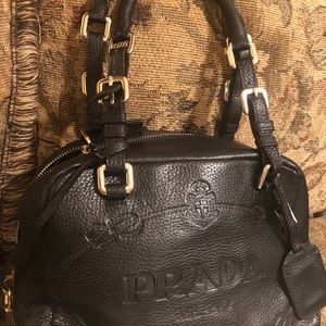 AUTHENTIC PRADA SEMITRACOLLA BAG (NWOT)